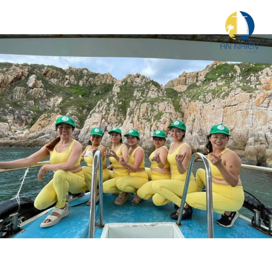 TOUR BÌNH HƯNG - VĨNH HY 2 NGÀY 2 ĐÊM - TỪ TP. HỒ CHÍ MINH