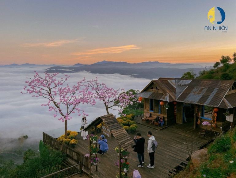 TOUR ĐÀ LẠT 3 NGÀY 3 ĐÊM XE GIƯỜNG NẰM  TOUR ĐÀ LẠT 3 NGÀY 3 ĐÊM XE GIƯỜNG NẰM