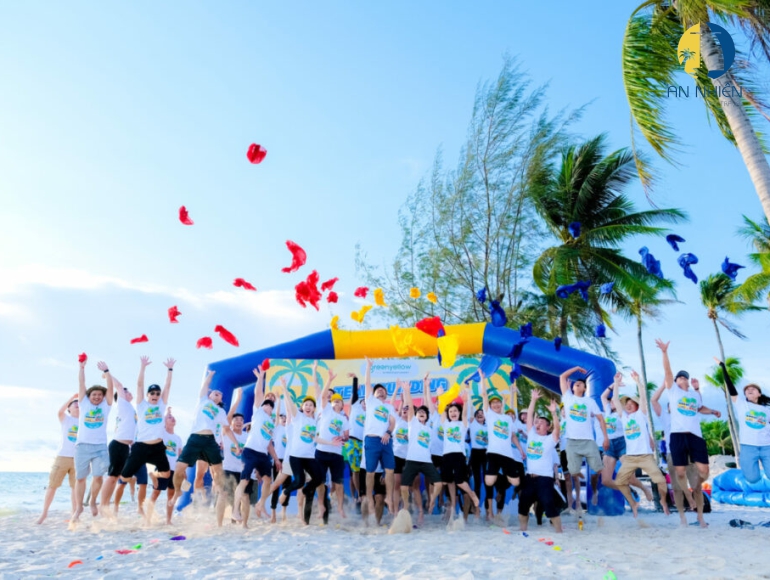 TOUR PHAN THIẾT + TEAM BUILDING VÀ GALA DINNER  2 NGÀY 1 ĐÊM  TOUR PHAN THIẾT + TEAM BUILDING VÀ GALA DINNER  2 NGÀY 1 ĐÊM